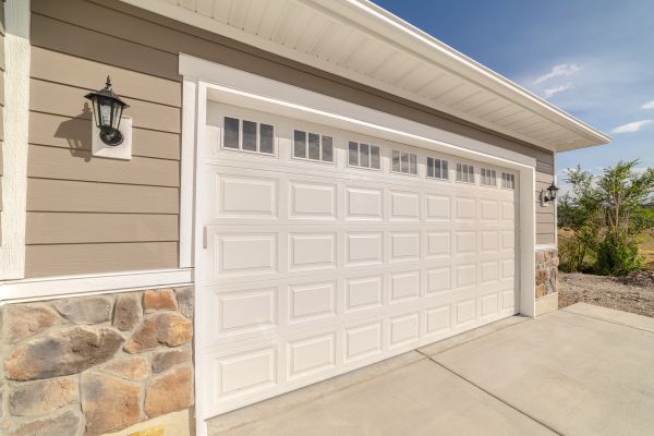 Cost of Garage Siding Repair in Easton