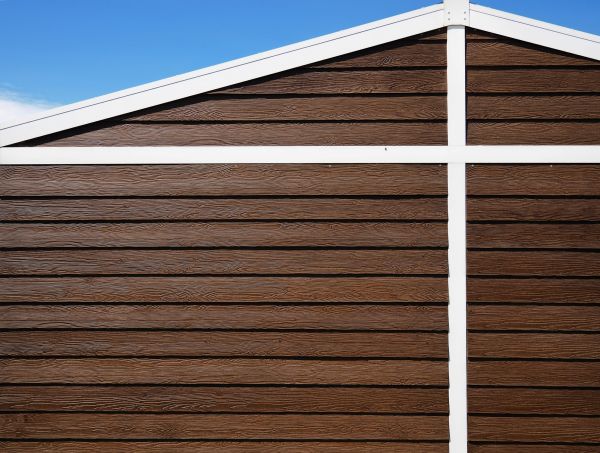 Cost of Hardwood Siding Installation in Easton