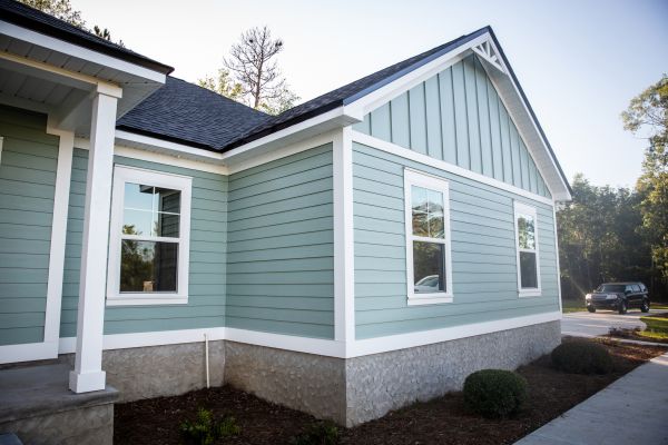 Cost of Board Siding Repair in Easton