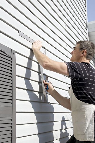 Cost of Vinyl Siding Service in Easton