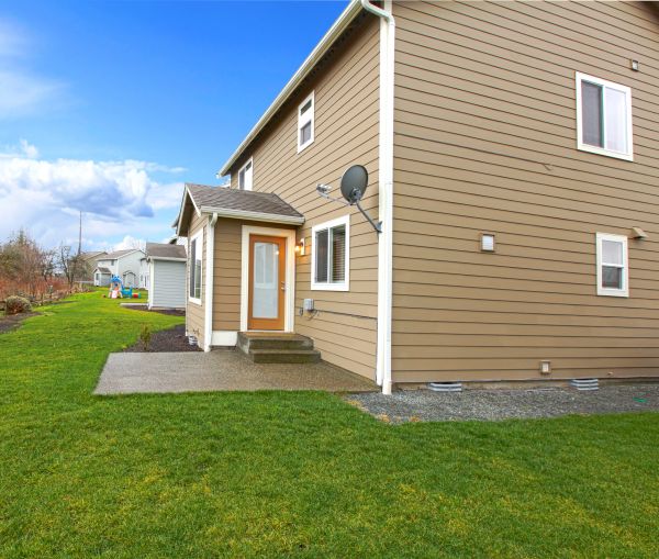 Cost of Clapboard Siding Repair in Easton